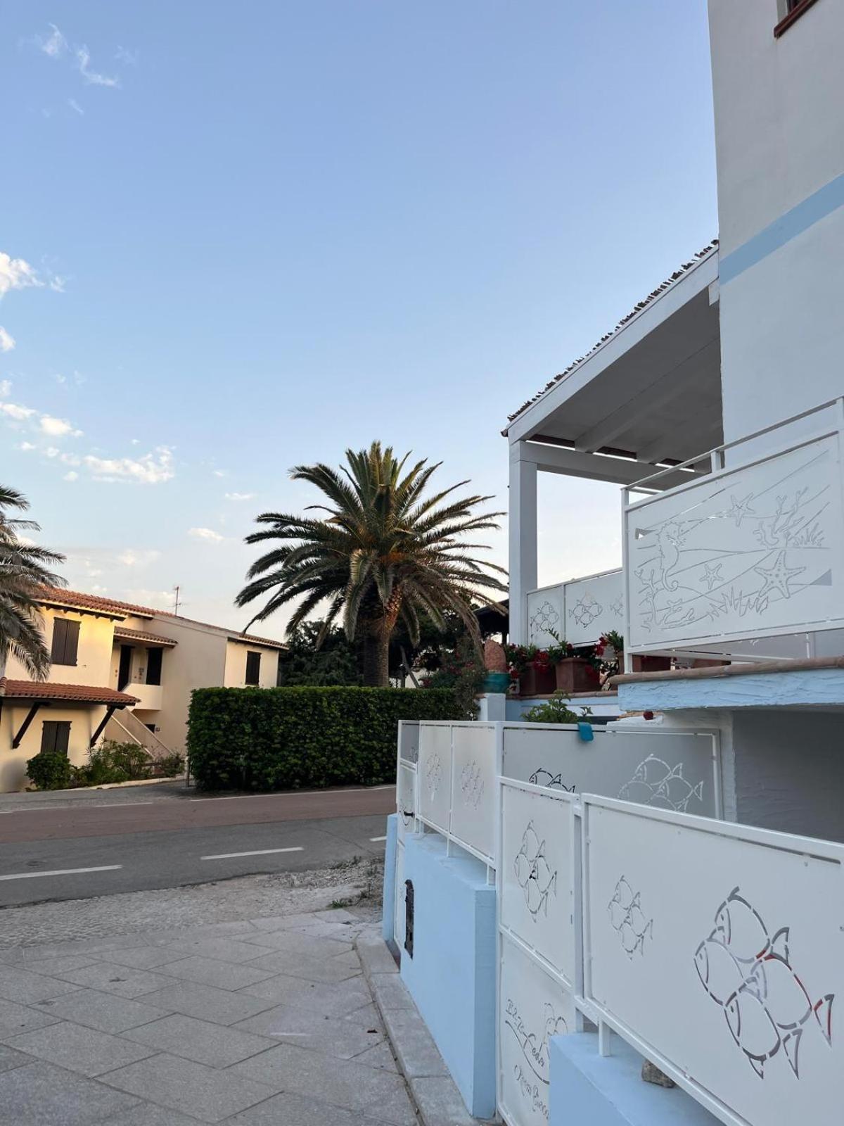 Rooms Apartaments Santa Teresa カーポ・テスタ エクステリア 写真